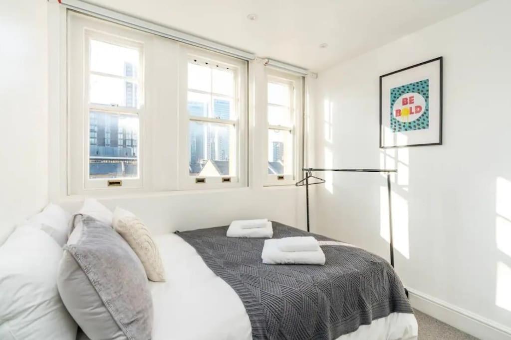 3 X Bedroom Riverside Flat With Hot Tub On Roof Terrace Londres Exterior foto
